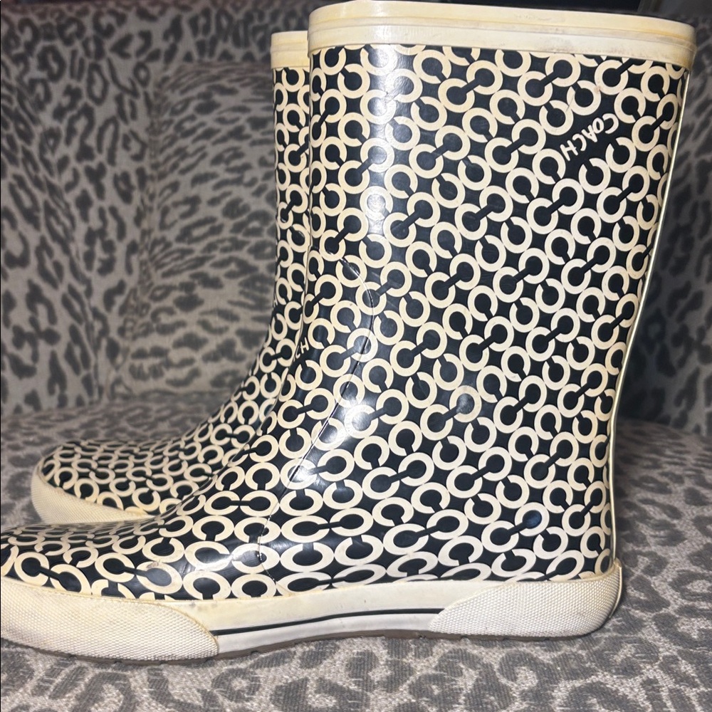 Coach Black & Cream Signature Pattern Rain Boots - Picture 8 of 11